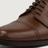 Authentic Full-Grain Leather Grain Depth & Pull-Up Patina Texture Detail