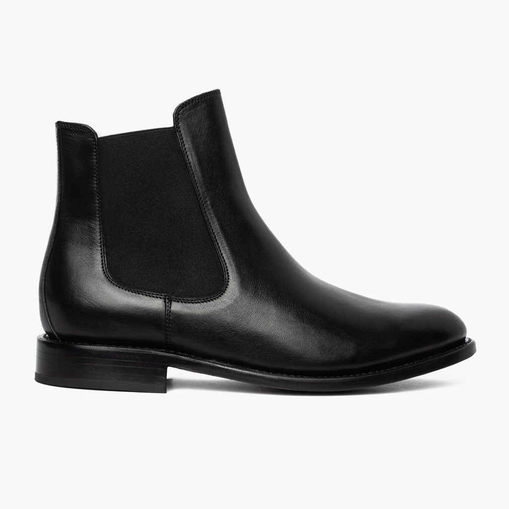 Black Full-Grain leather Boots - Goodyear Welt Construction & Front Toe Box Detail