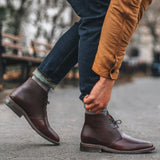 Authentic Full-Grain Leather Grain Depth & Pull-Up Patina Texture Detail
