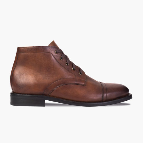 Classic Full-Grain leather Boots - Goodyear Welt Construction & Front Toe Box Detail