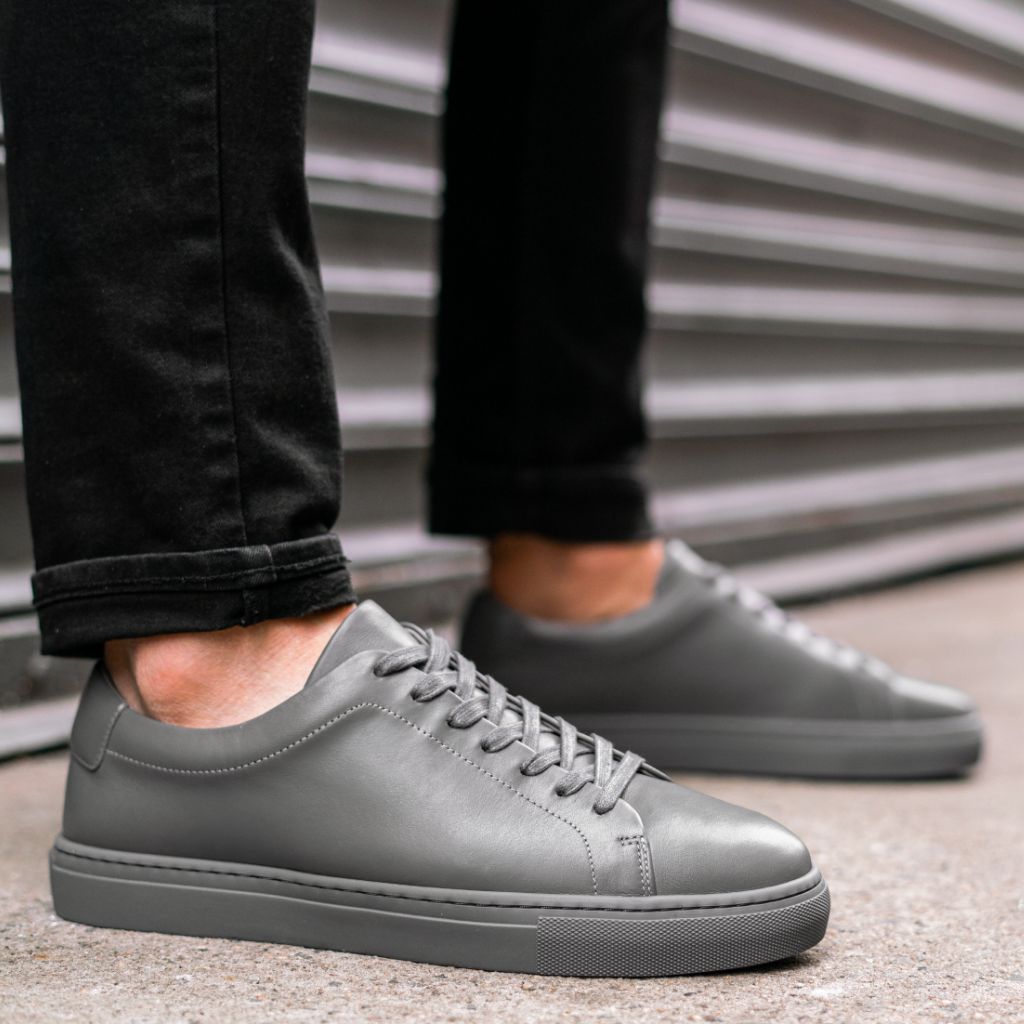Cushioned Leather Insole & Ergonomic Arch Support Construction Detail
