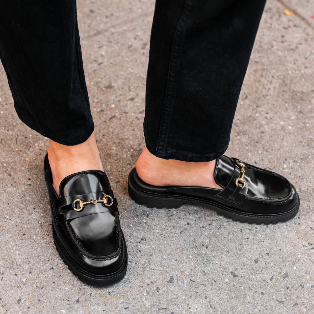 Cushioned Leather Insole & Ergonomic Arch Support Construction Detail
