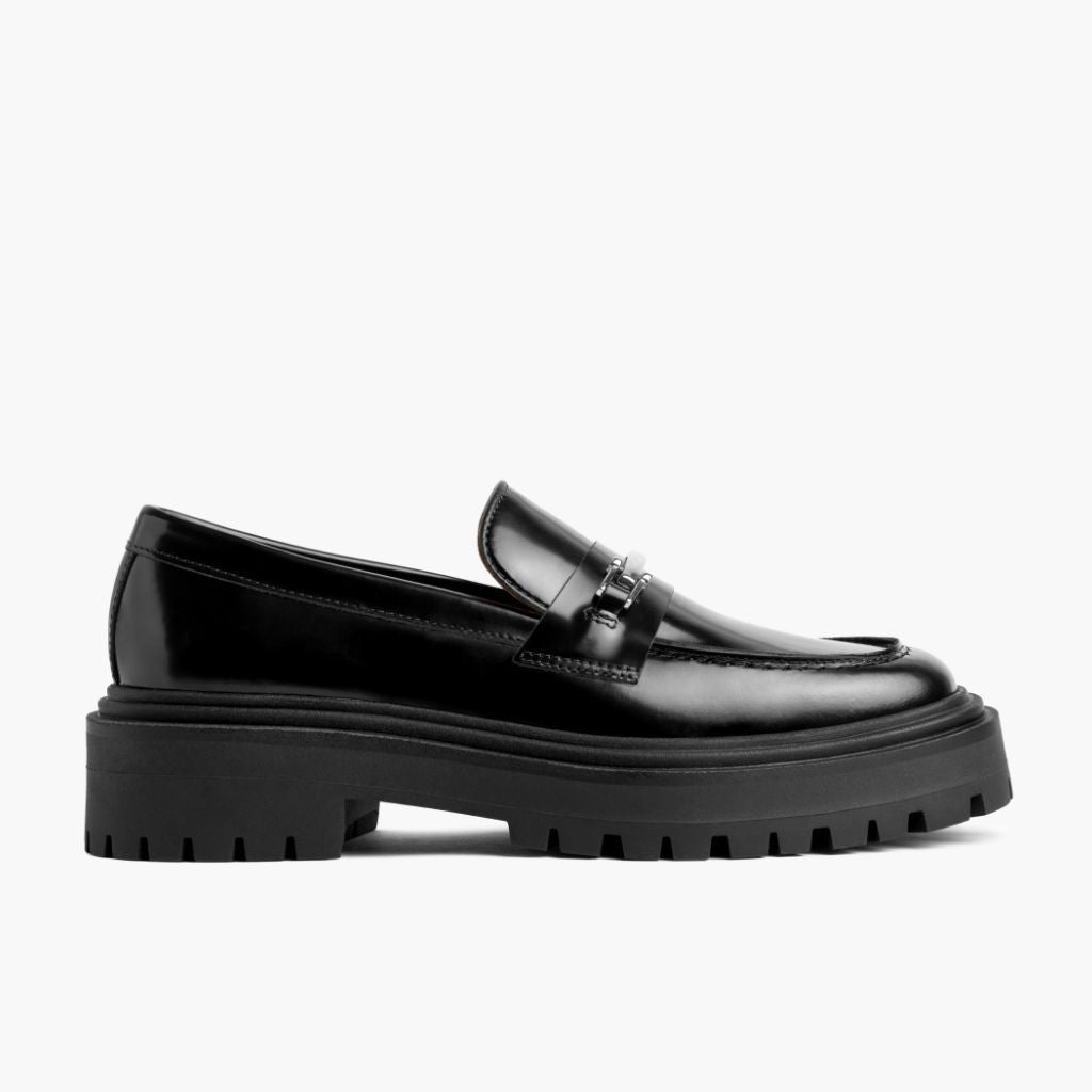 Black Full-Grain leather Loafers - Goodyear Welt Construction & Front Toe Box Detail