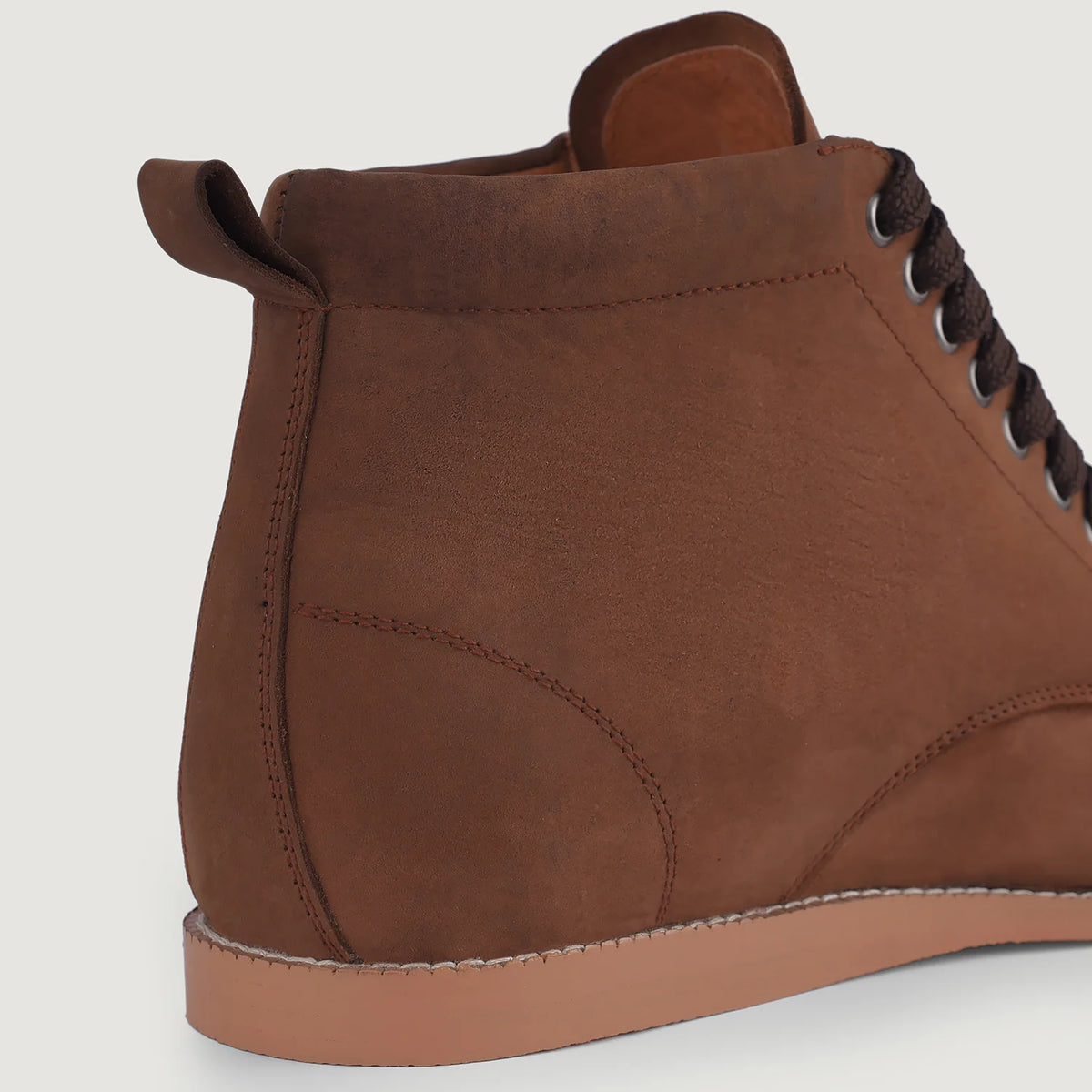 Bearman Moc Toe Pull-up Brown Leather Boots - Reinforced Heel Counter & Precision Double-Row Stitching Detail