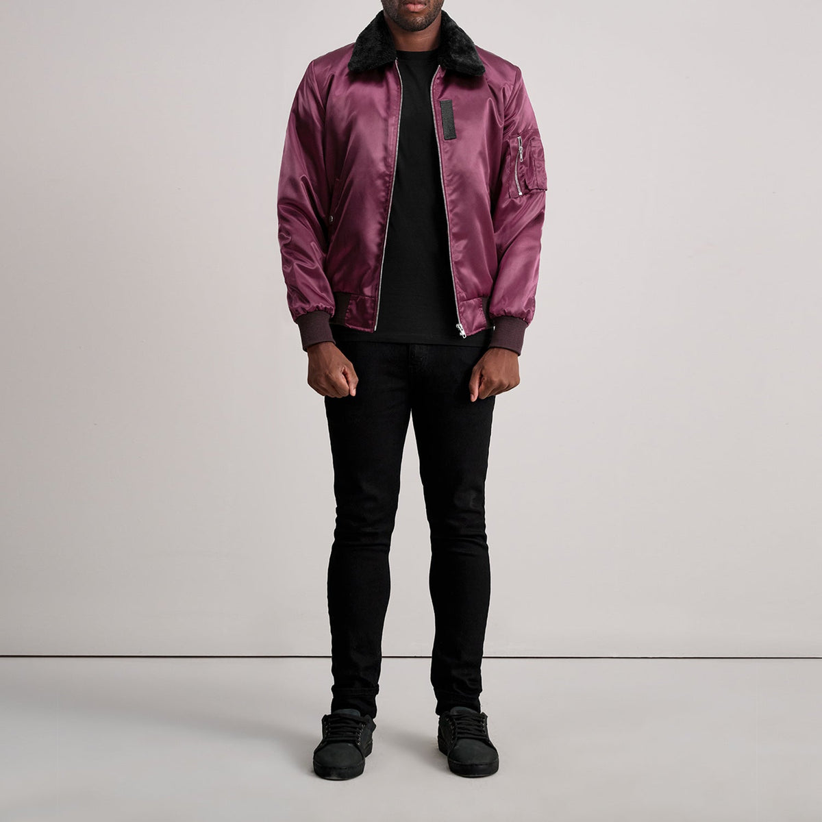 
Close-Up Detail of Removable faux fur collar & Zipper Hardware on Clyde B-15 Maroon Bomber Jacket