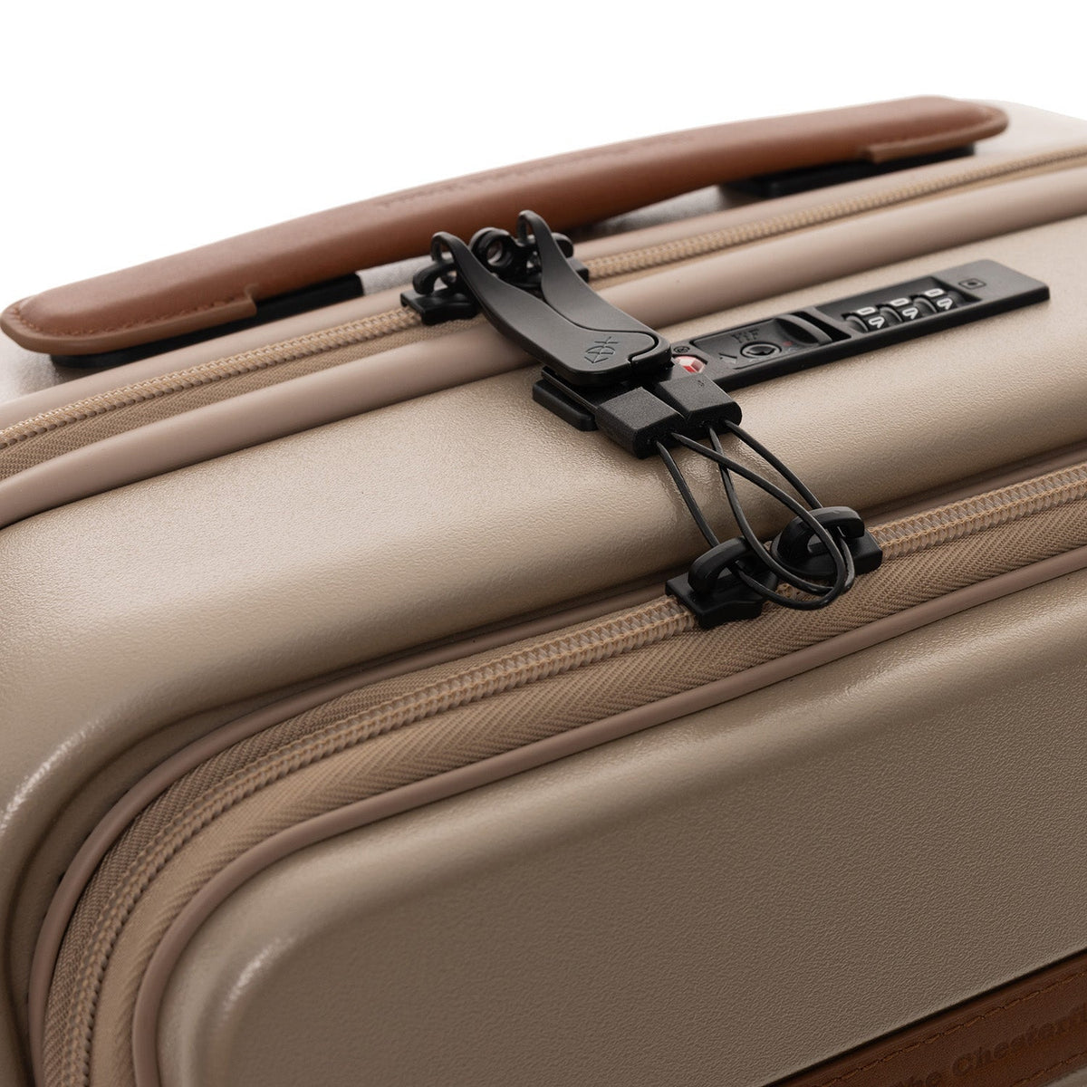 
Hand Luggage Suitcase Front Pocket Zuna - Lateral Side Profile View Showing Sleeve Cut & Athletic Taper Fit