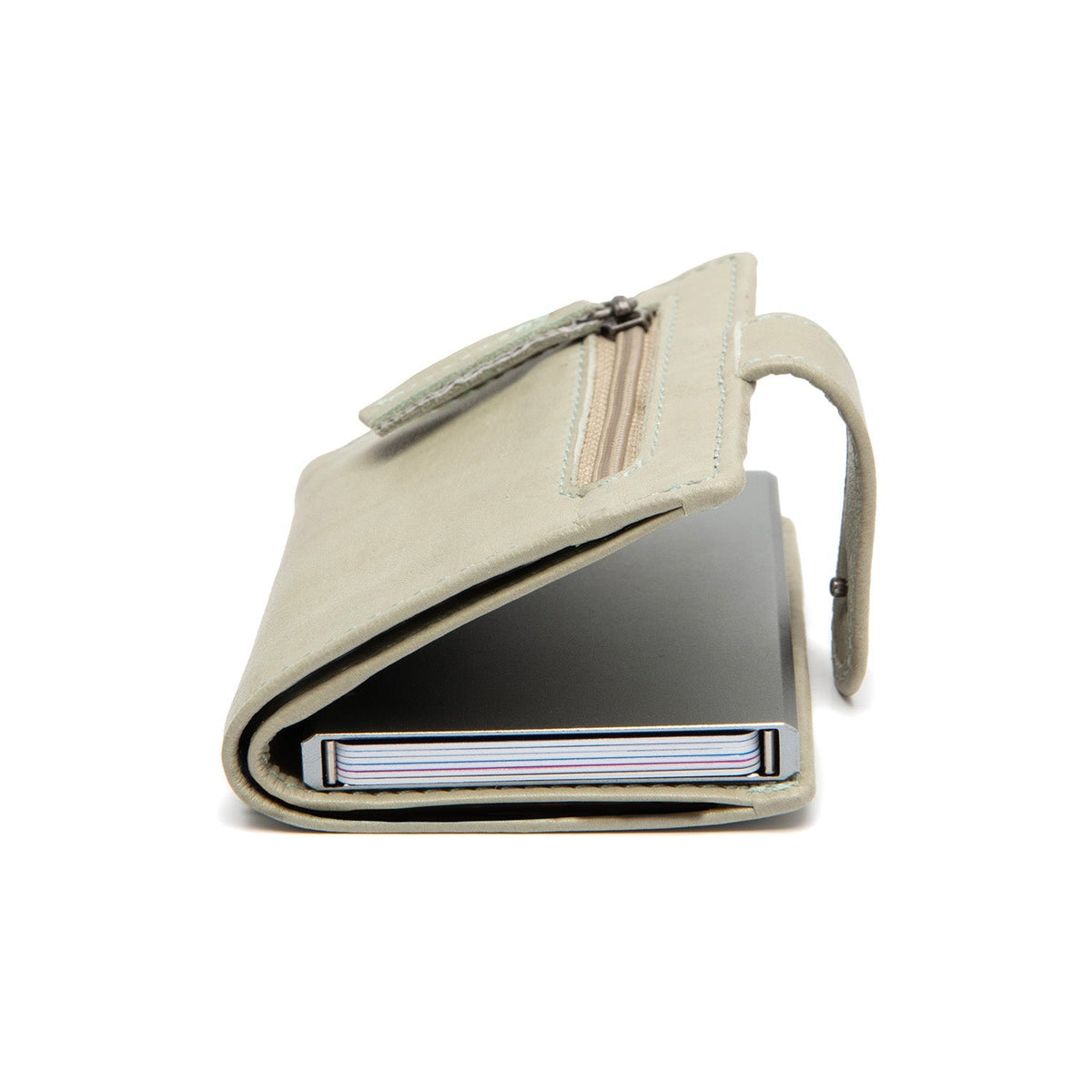 Kaunas Full-Grain Leather Card Holder – alternate product view 3
