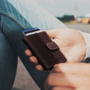 
Loughton Full-Grain Leather Card Holder – alternate product view 2