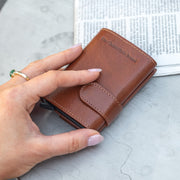 Mannheim Full-Grain Leather Card Holder – alternate product view 2