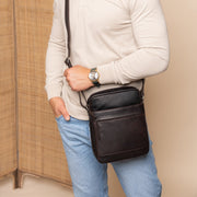 Anzora Full-Grain Leather Crossbody Bag – alternate product view 3