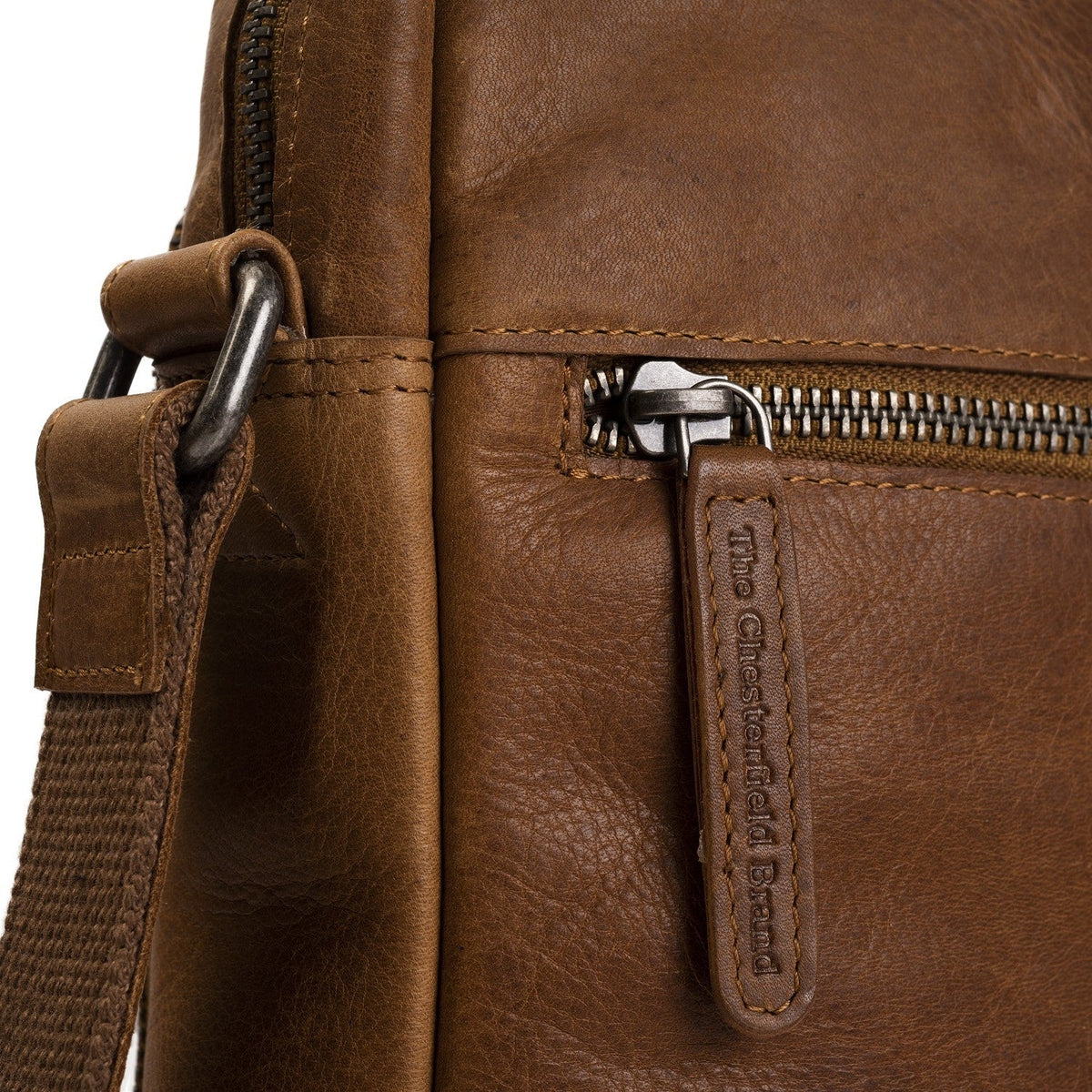 Cognac Leather Crossbody Bag Dessau, detail view 1