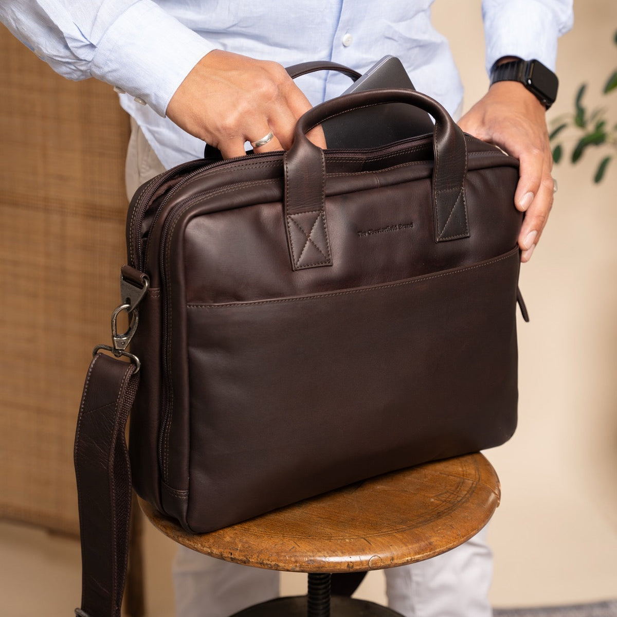 Frazer Full-Grain Leather Laptop Bag – alternate product view 2