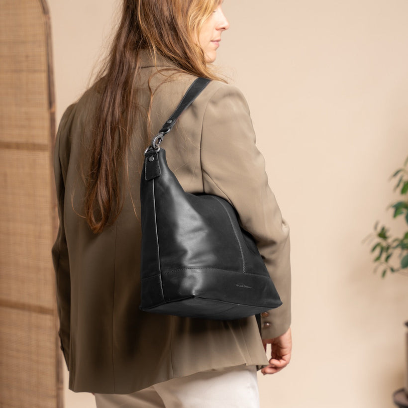 Amelia Full-Grain Leather Shoulder Bag