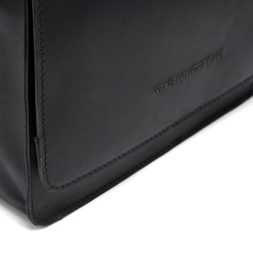 Osuna Full-Grain Leather Shoulder Bag