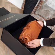 Vince Full-Grain Leather Toiletry Bag – alternate product view 2