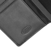
100% Full-Grain Wax Pull-Up 100% Full-Grain Leather Grain Texture & Handcrafted Patina Detail