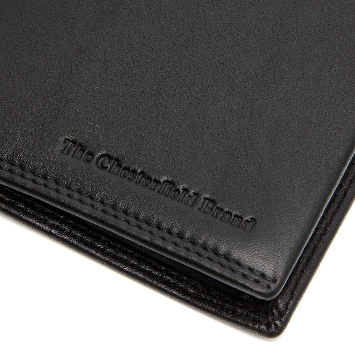 Solid Antique Brass Hardware &amp; Heavy-Duty Dual Zipper Detail on Hanson Full-Grain Leather Wallet
