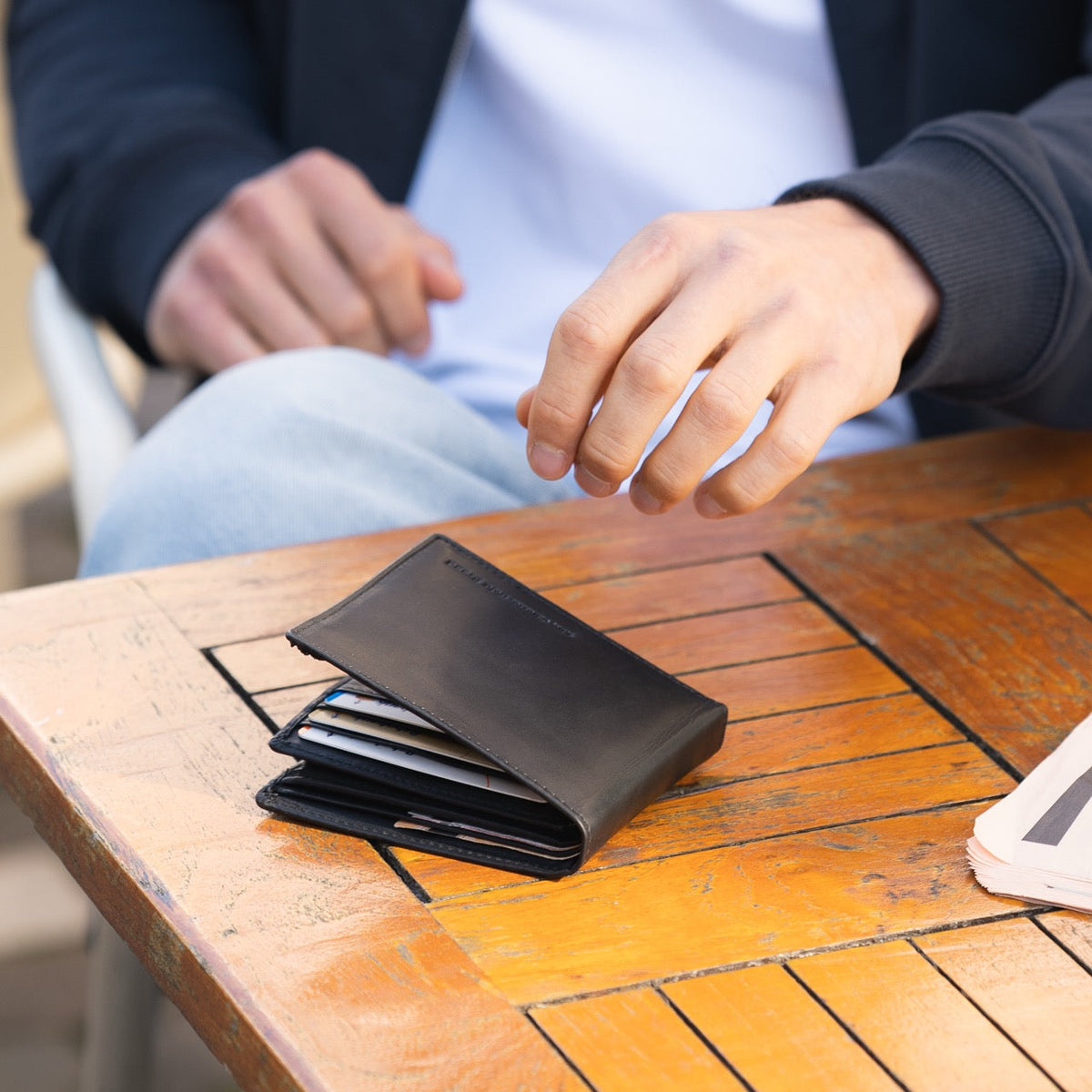 Ralph Full-Grain Leather Wallet - Structured Side Profile Showing Gusset Depth &amp; Expansion Capacity
