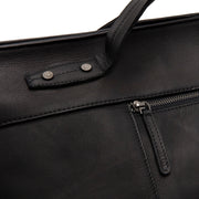 100% Full-Grain Wax Pull-Up 100% Full-Grain Leather Grain Texture &amp; Handcrafted Patina Detail