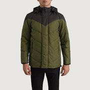 
Close-Up Detail of Classic Collar & Zipper With Velcro Placket Hardware on Luka Black & Green Hooded Puffer Jacket