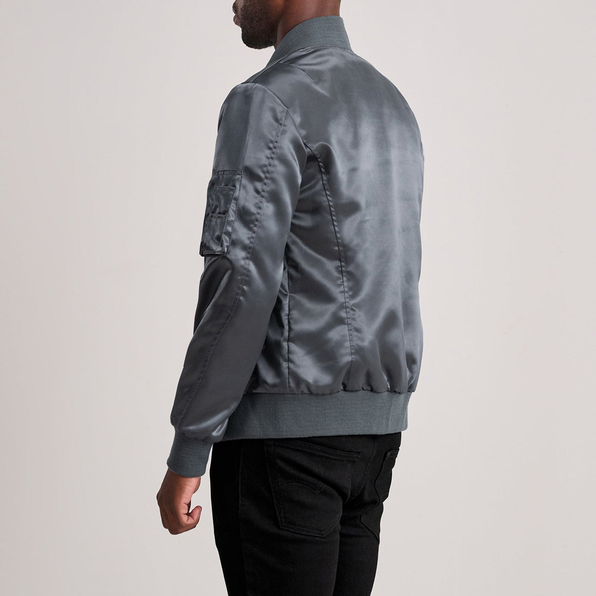 Authentic Satin Grain Texture &amp; Heavy-Duty Seam Stitching Detail