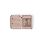 Close-Up Detail of Classic Collar &amp; Heavy-Duty Zipper Hardware on Hand Luggage Suitcase Front Pocket Zuna