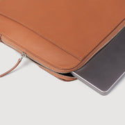 
Tailored Rib Cuffs & Hem Craftsmanship Construction Detail on The Baxter Brown Leather Laptop Sleeve For Men & Women