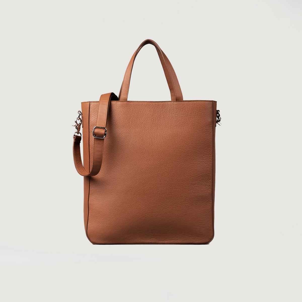 
The Poet Leather Tote Bag – alternate product view 3